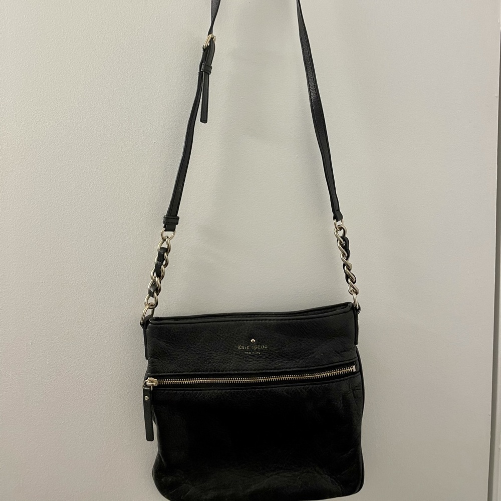 Kate Spade adjustable cross body in black